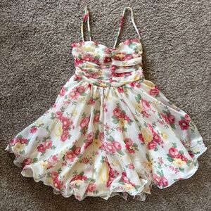 Floral short dress